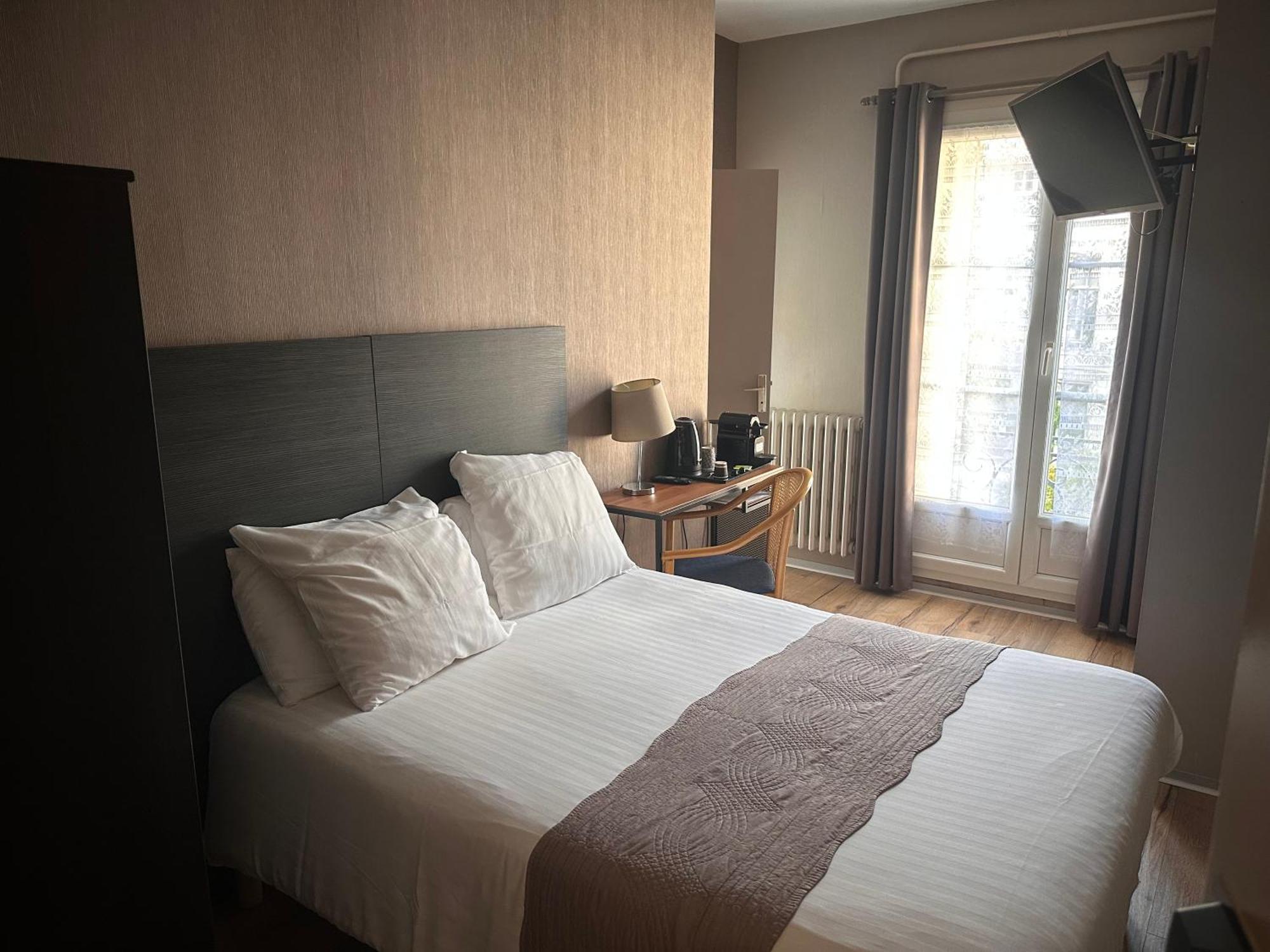 Hotel Berthelot ตูร์ ภายนอก รูปภาพ