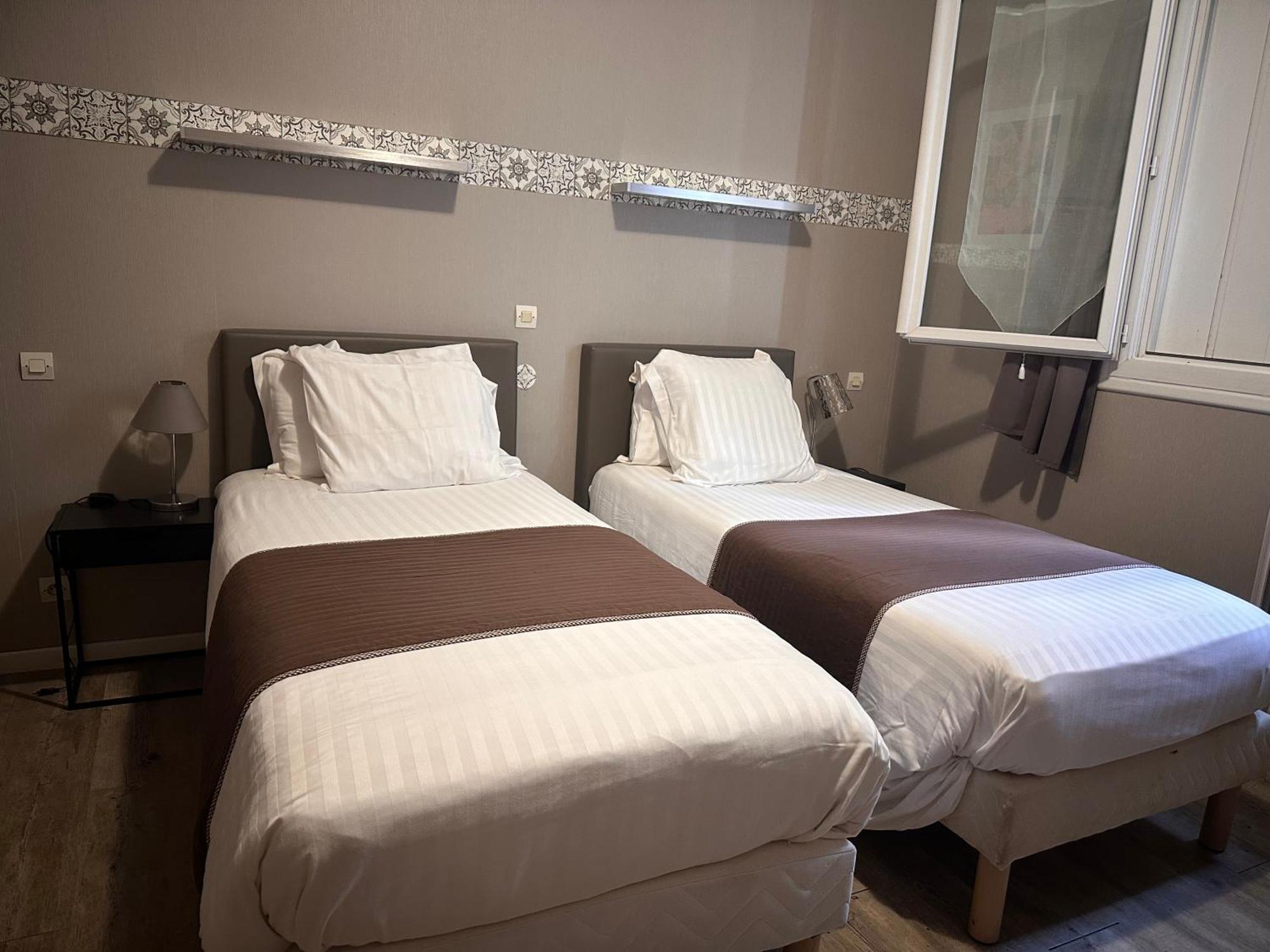 Hotel Berthelot ตูร์ ภายนอก รูปภาพ